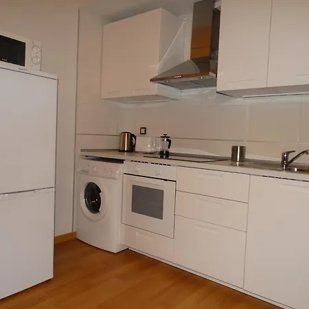 - Jinetes, 14 Apartment